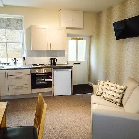 Lejlighed Garden Cottage, Castle Hill *